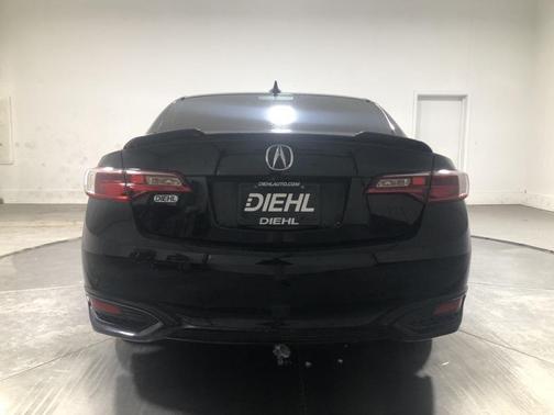 2018 Acura ILX Base