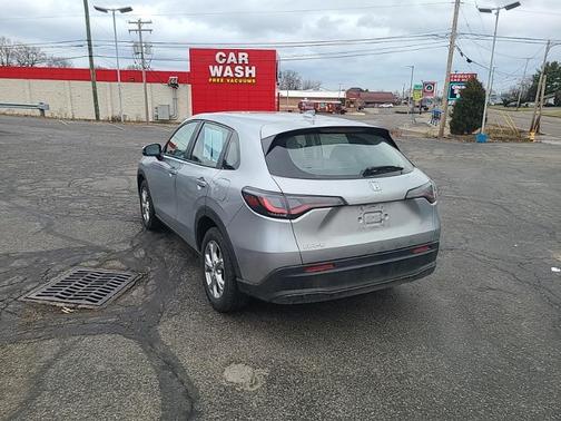 2023 Honda HR-V LX