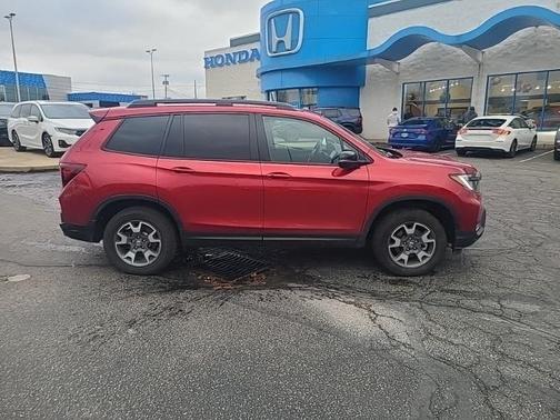 2023 Honda Passport AWD TrailSport