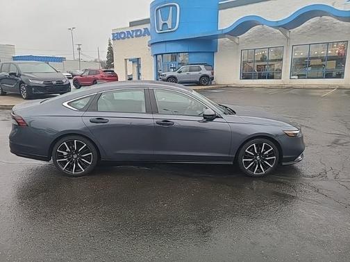 2023 Honda Accord Hybrid Touring