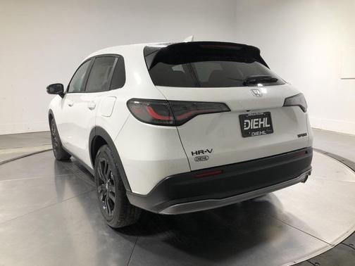 2026 Honda HR-V AWD Sport
