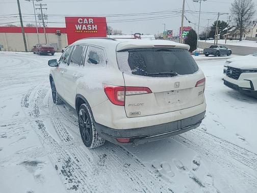 2022 Honda Pilot AWD Special Edition