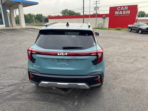 2024 Kia Seltos EX