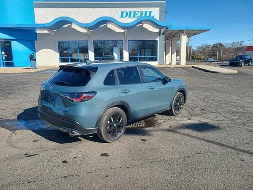 2023 Honda HR-V AWD Sport
