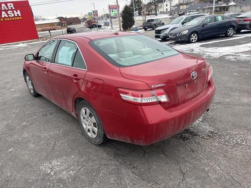 2011 Toyota Camry LE