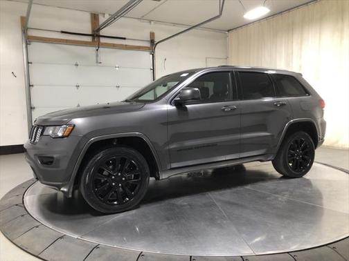 2019 Jeep Grand Cherokee Altitude