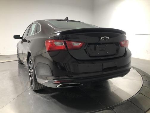 2020 Chevrolet Malibu FWD RS