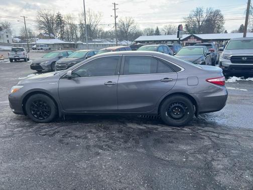 2017 Toyota Camry Hybrid LE