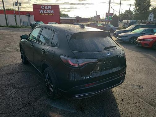 2025 Honda HR-V AWD Sport