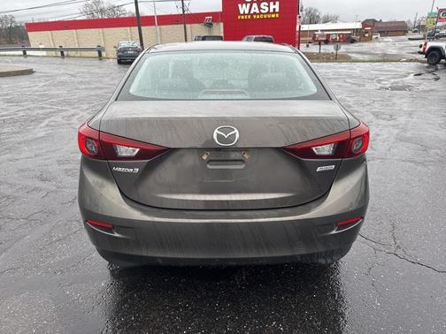 2016 Mazda Mazda3 i Sport