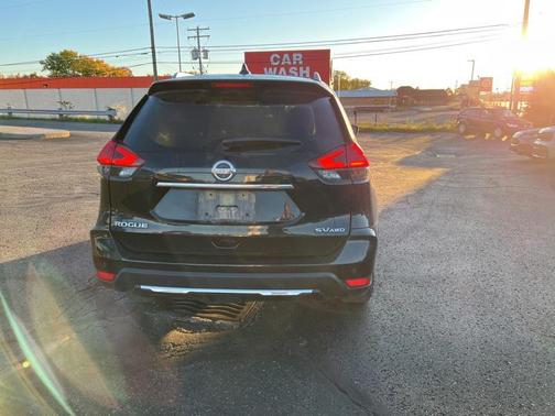 2020 Nissan Rogue SV