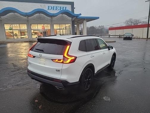 2023 Honda CR-V Hybrid Sport Touring AWD