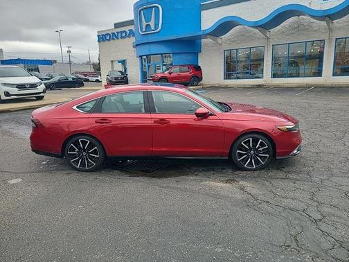 2023 Honda Accord Hybrid Touring
