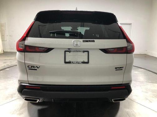 Platinum White Pearl 2026 Honda CR-V Hybrid Sport Touring AWD