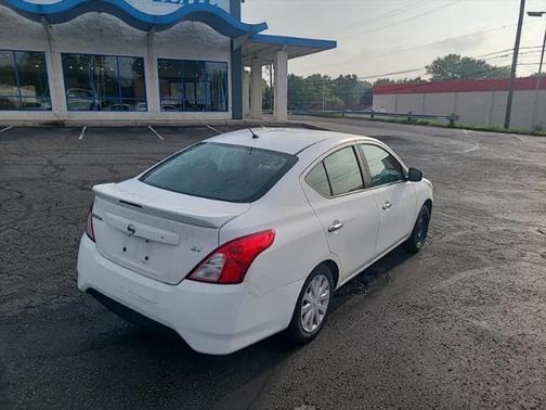 2017 Nissan Versa 1.6 SV