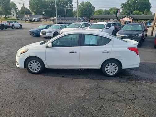 2017 Nissan Versa 1.6 SV