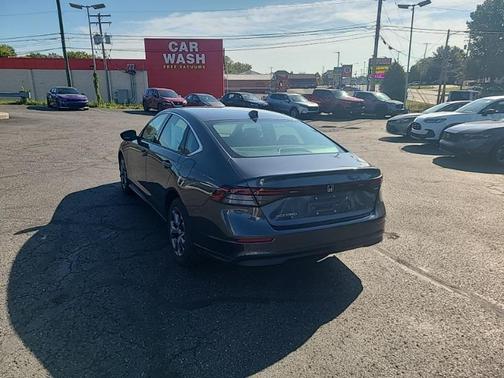 2023 Honda Accord EX 1.5T