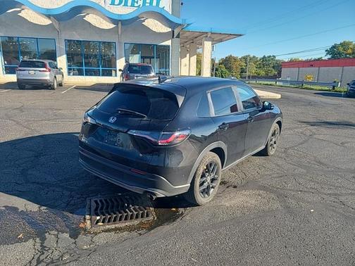 2023 Honda HR-V AWD Sport