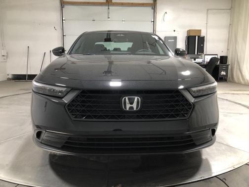 Crystal Black Pearl 2026 Honda Accord Hybrid Sport