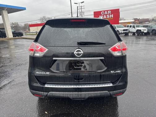 2015 Nissan Rogue SL