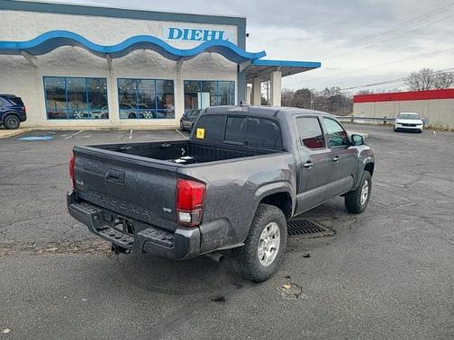 2020 Toyota Tacoma SR