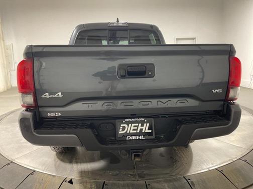 2020 Toyota Tacoma SR