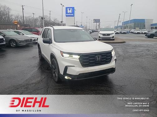 2023 Honda Pilot AWD Sport