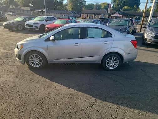 2012 Chevrolet Sonic 2LT