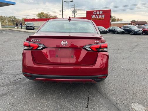 2020 Nissan Versa 1.6 S