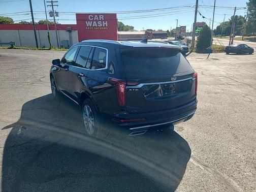 2025 Cadillac XT6 Premium Luxury AWD
