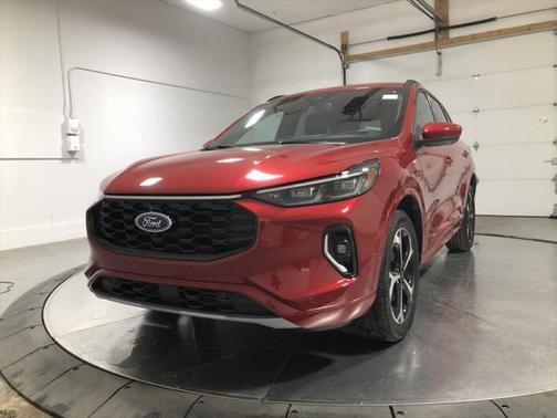 2023 Ford Escape ST-Line Elite