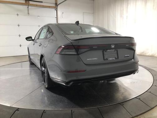 2025 Honda Accord Hybrid Base