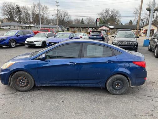 2017 Hyundai Accent SE