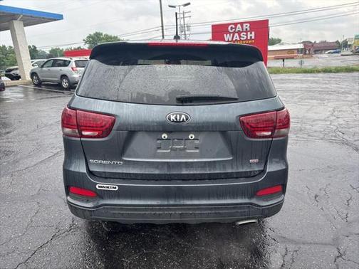 2020 Kia Sorento LX