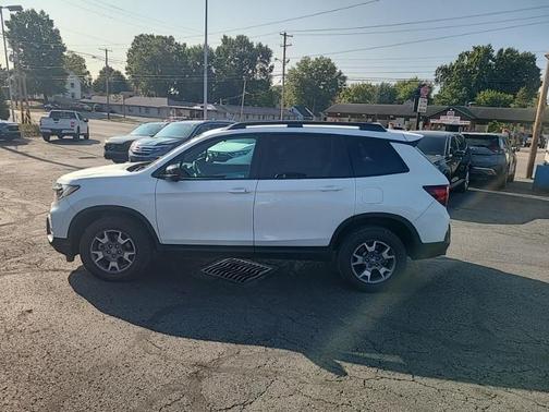 2022 Honda Passport AWD TrailSport
