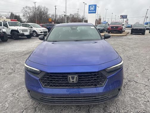 2023 Honda Accord Hybrid Sport-L