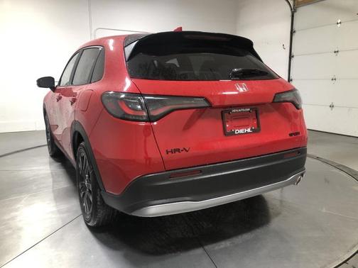 2026 Honda HR-V AWD Sport
