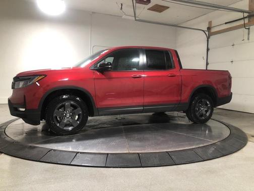 Radiant Red Metallic II 2026 Honda Ridgeline TrailSport