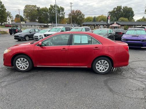 2014 Toyota Camry LE