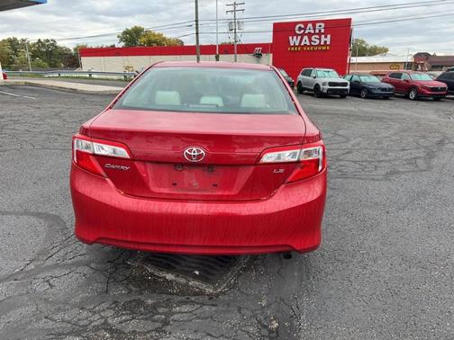 2014 Toyota Camry LE