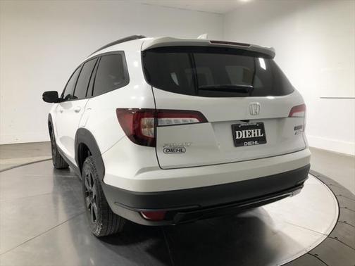 2022 Honda Pilot AWD TrailSport