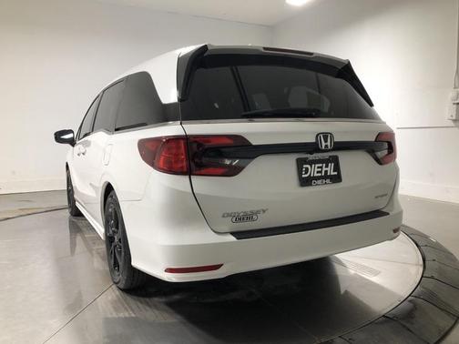 2023 Honda Odyssey Sport