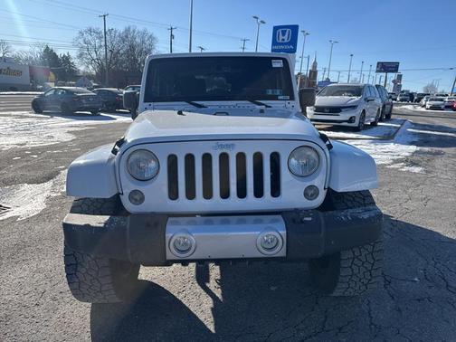 2014 Jeep Wrangler Sahara