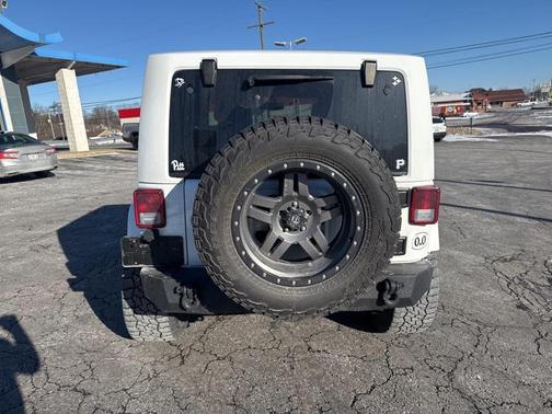 2014 Jeep Wrangler Sahara