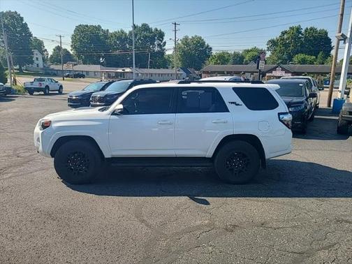 2018 Toyota 4Runner SR5