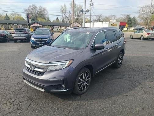 2022 Honda Pilot Touring 8-Passenger