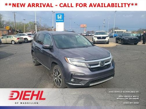 2022 Honda Pilot Touring 8-Passenger