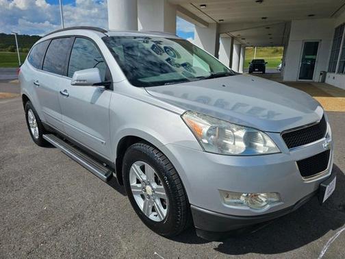 2010 Chevrolet Traverse LT