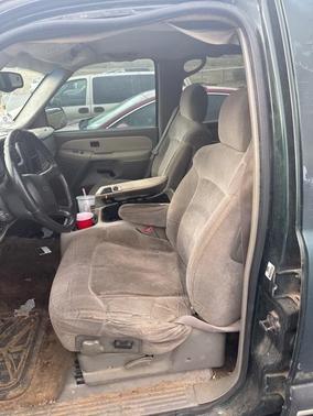 2002 Chevrolet Tahoe LS