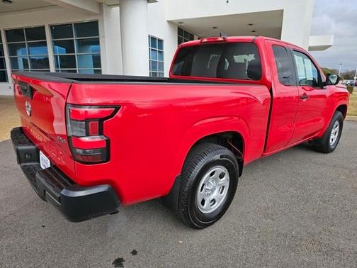 2023 Nissan Frontier S